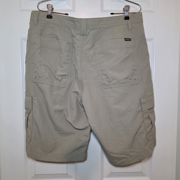 Eddie Bauer Shorts Adult 35 Beige Cargo Hiking Outdoors Pockets Mens - Picture 5 of 10